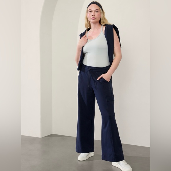 Athleta Retroterry Wide Leg Cargo Pant // Navy - Picture 6 of 14